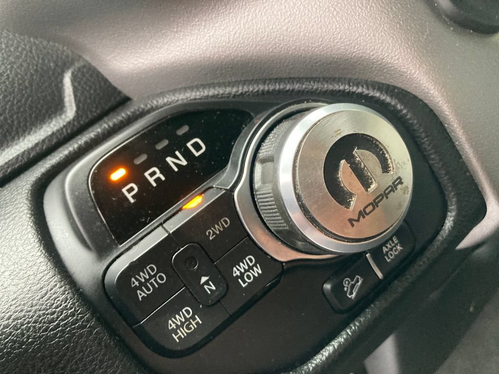 Used 2019 RAM 1500 Big Horn AWD/4WD image 30