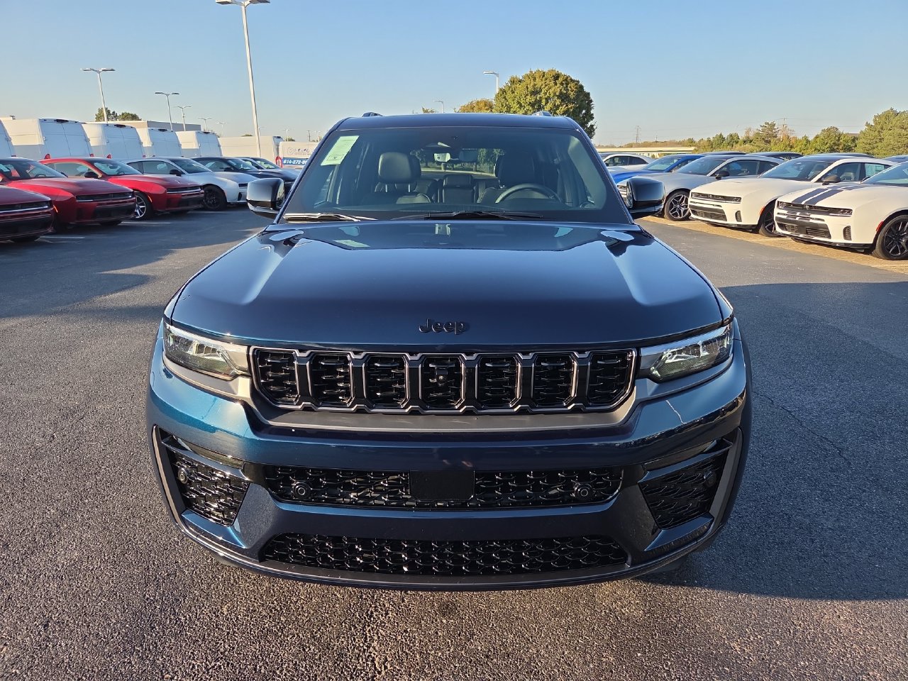 New 2027 Jeep Grand Cherokee Limited AWD/4WD image 26