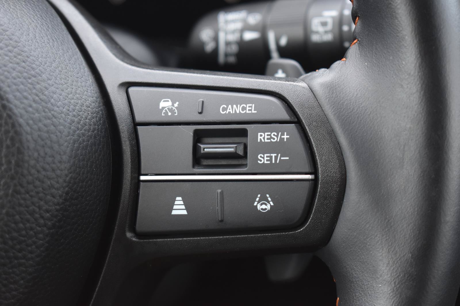 Used 2025 Honda CR-V Sport-L image 10