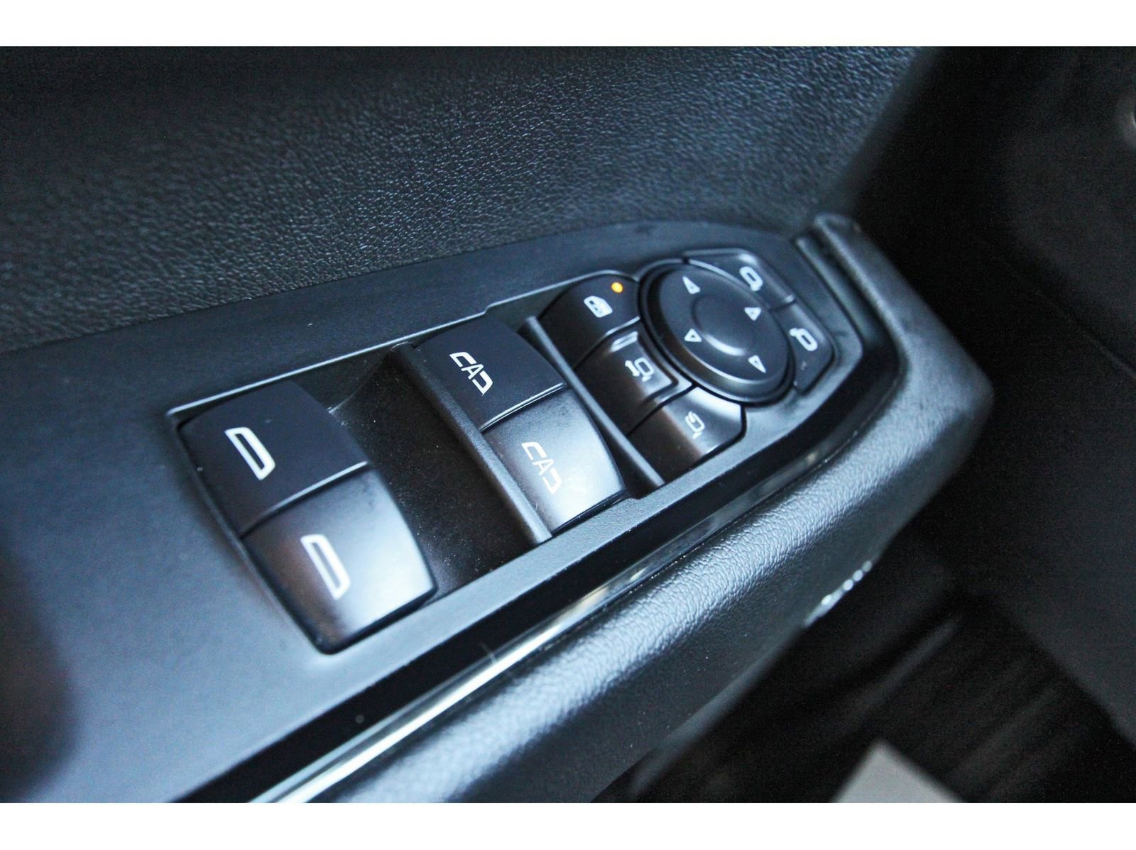 Used 2025 GMC Sierra 2500 AT4 w/ AT4 Premium Plus Package image 19