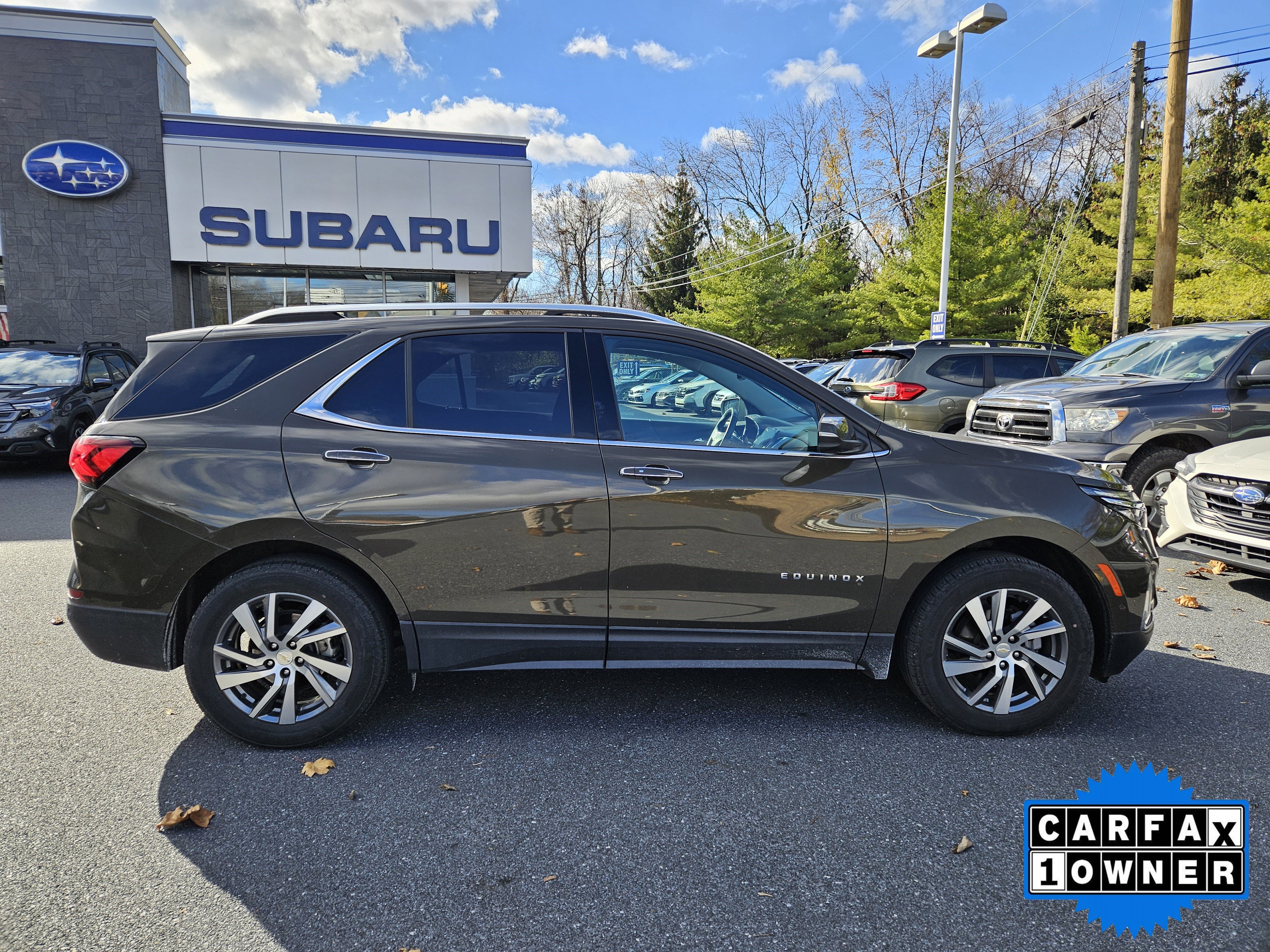 Used 2023 Chevrolet Equinox Premier image 9