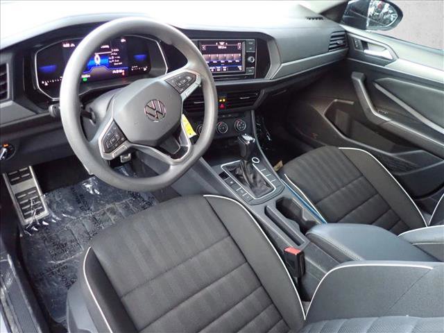 Used 2023 Volkswagen Jetta Sport image 8