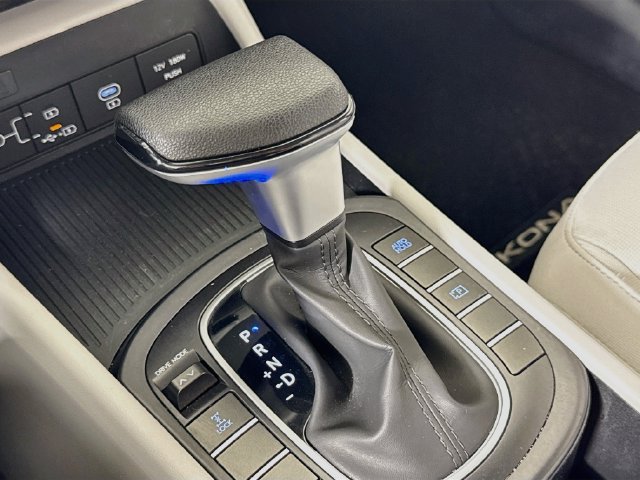 Certified 2024 Hyundai Kona SE AWD/4WD image 18