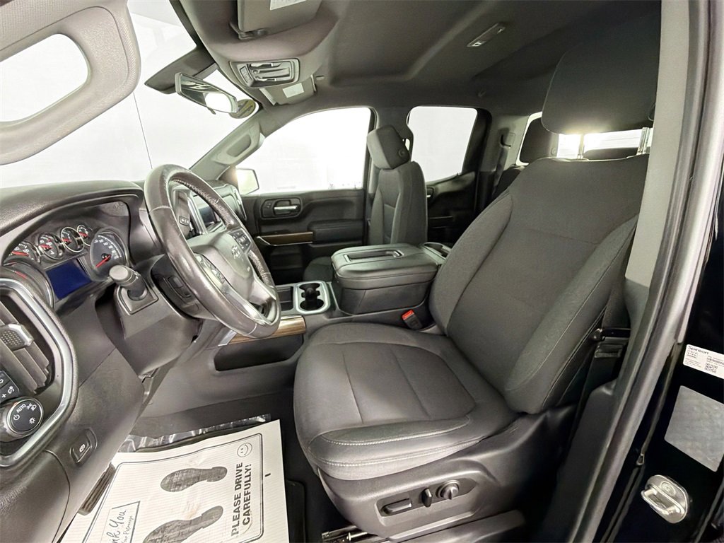 Used 2019 Chevrolet Silverado 1500 RST image 18