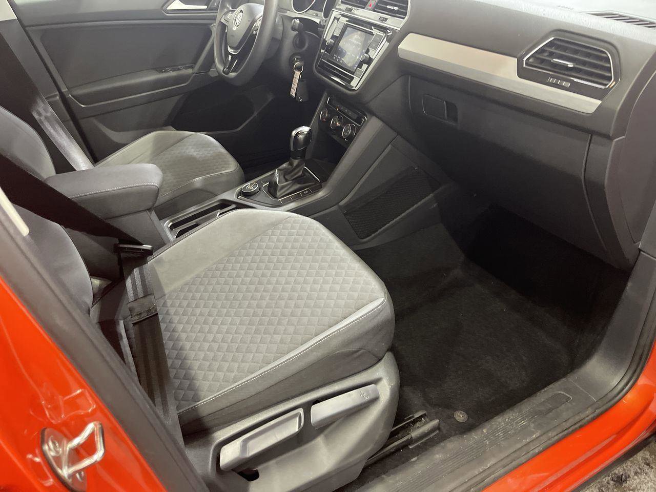 Used 2019 Volkswagen Tiguan S w/ 3rd Row Seat Package image 24
