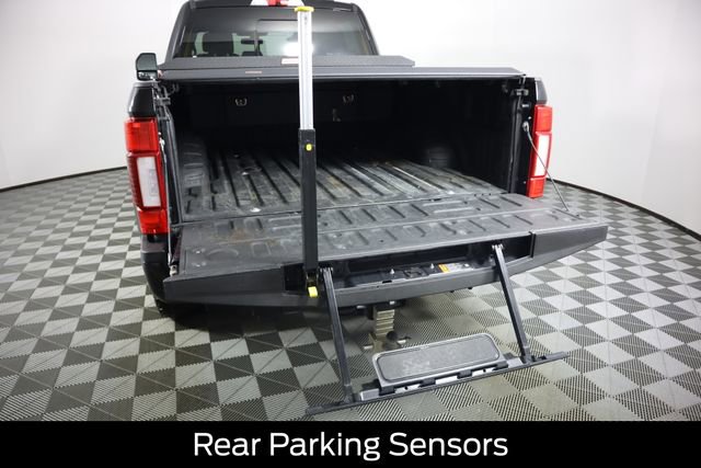 Used 2022 Ford F250 Lariat w/ Black Appearance Package image 44