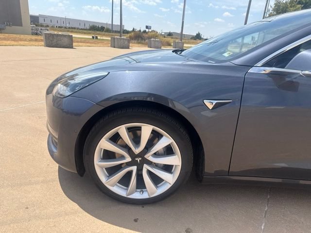 Used 2020 Tesla Model 3 Long Range AWD/4WD image 9
