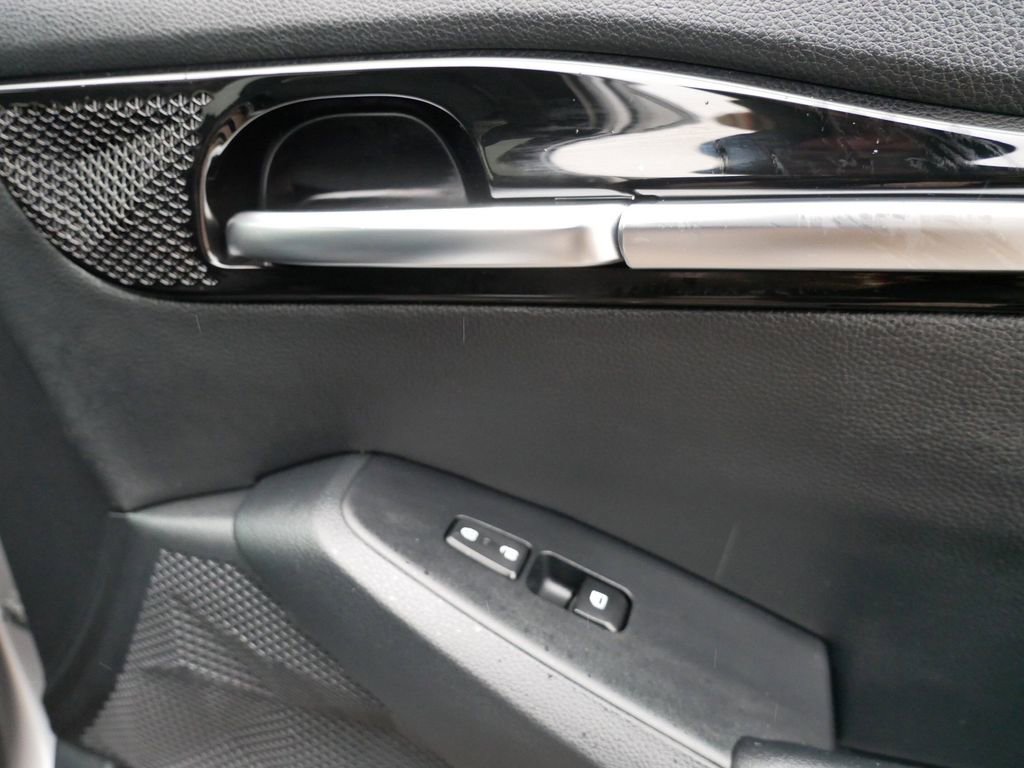 Used 2021 Kia Seltos EX image 28
