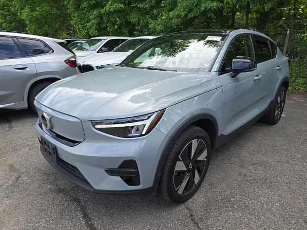Certified 2024 Volvo C40 Recharge Core AWD/4WD image 2