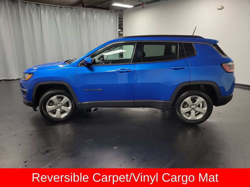 Used 2018 Jeep Compass Latitude w/ Cold Weather Group AWD/4WD image 6