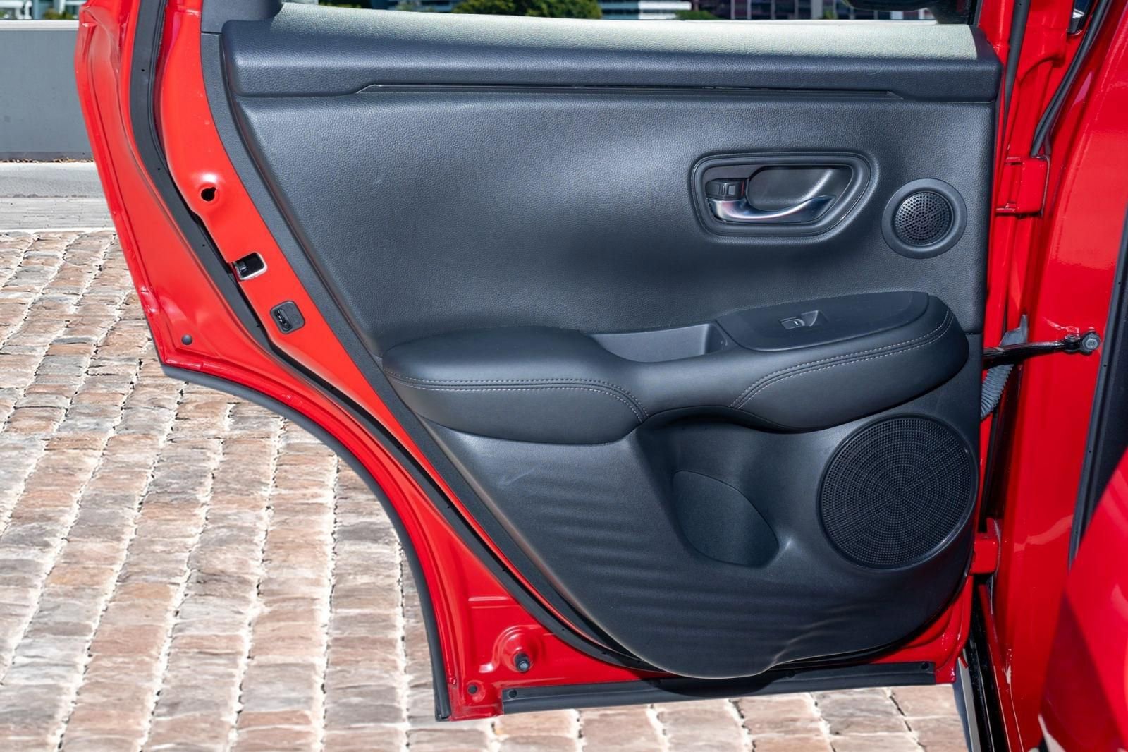 Certified 2024 Honda HR-V EX-L image 11