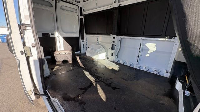 Used 2018 RAM ProMaster 2500 w/ Interior Convenience Group FWD image 25