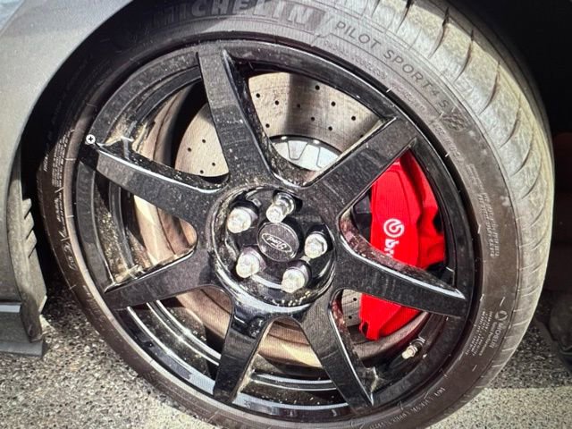 Used 2016 Ford Mustang Shelby GT350R w/ GT350R Equipment Group 920A image 21