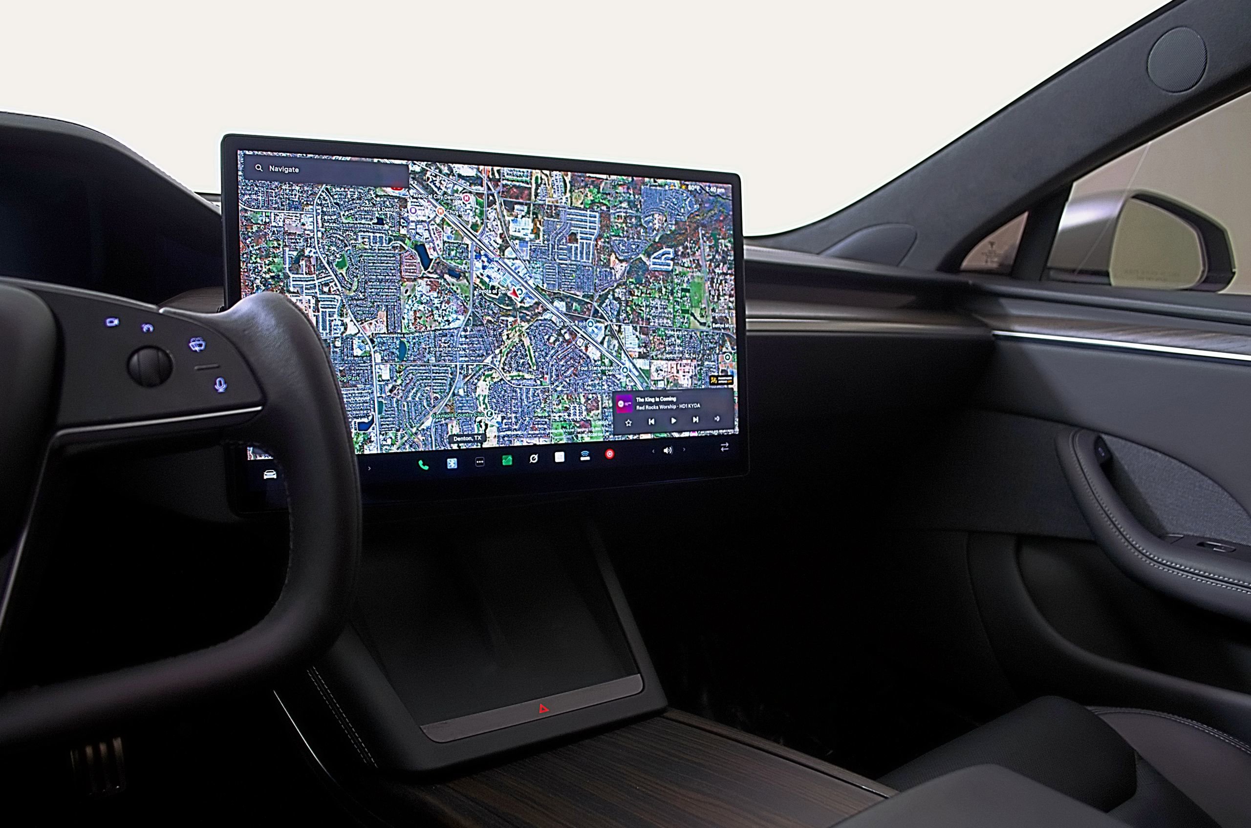 Used 2023 Tesla Model S image 28