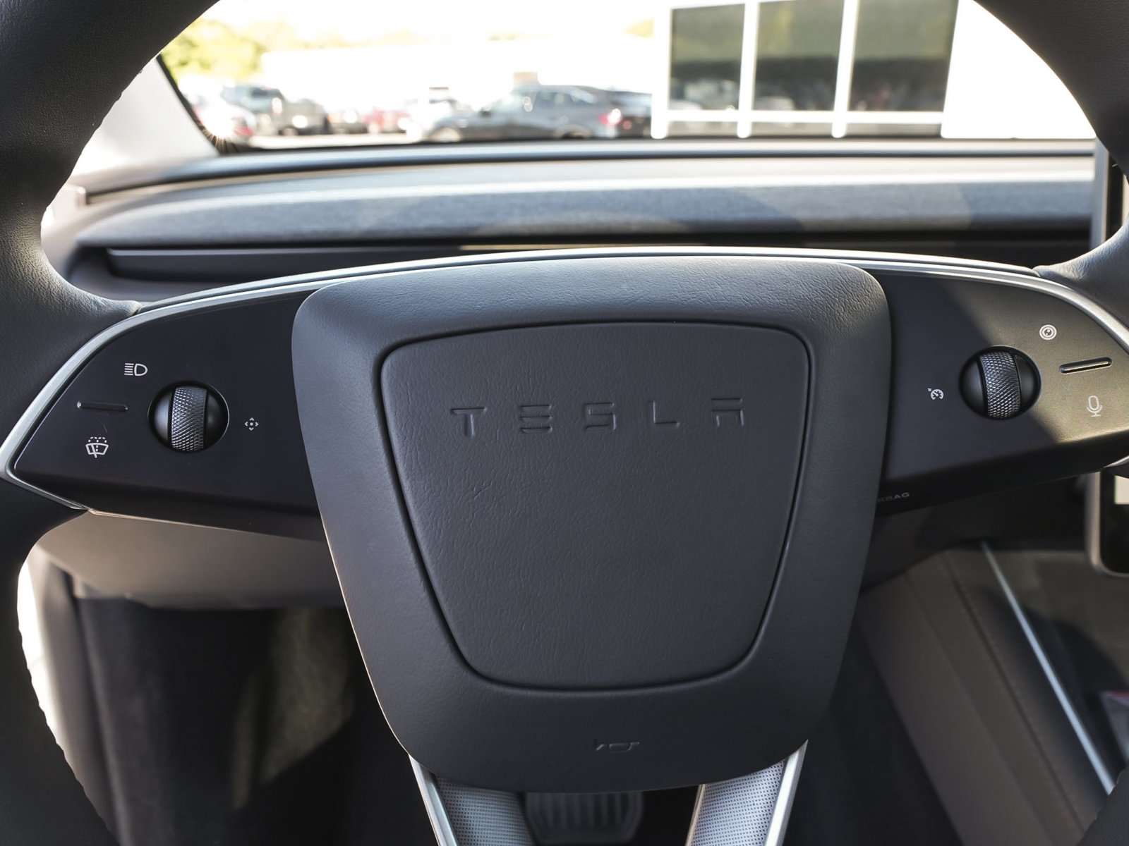 Used 2026 Tesla Model Y Long Range AWD/4WD image 17