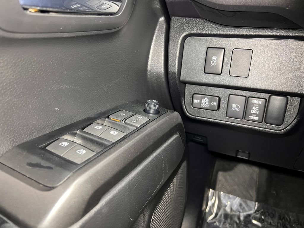 Used 2023 Toyota Tacoma TRD Sport AWD/4WD image 10