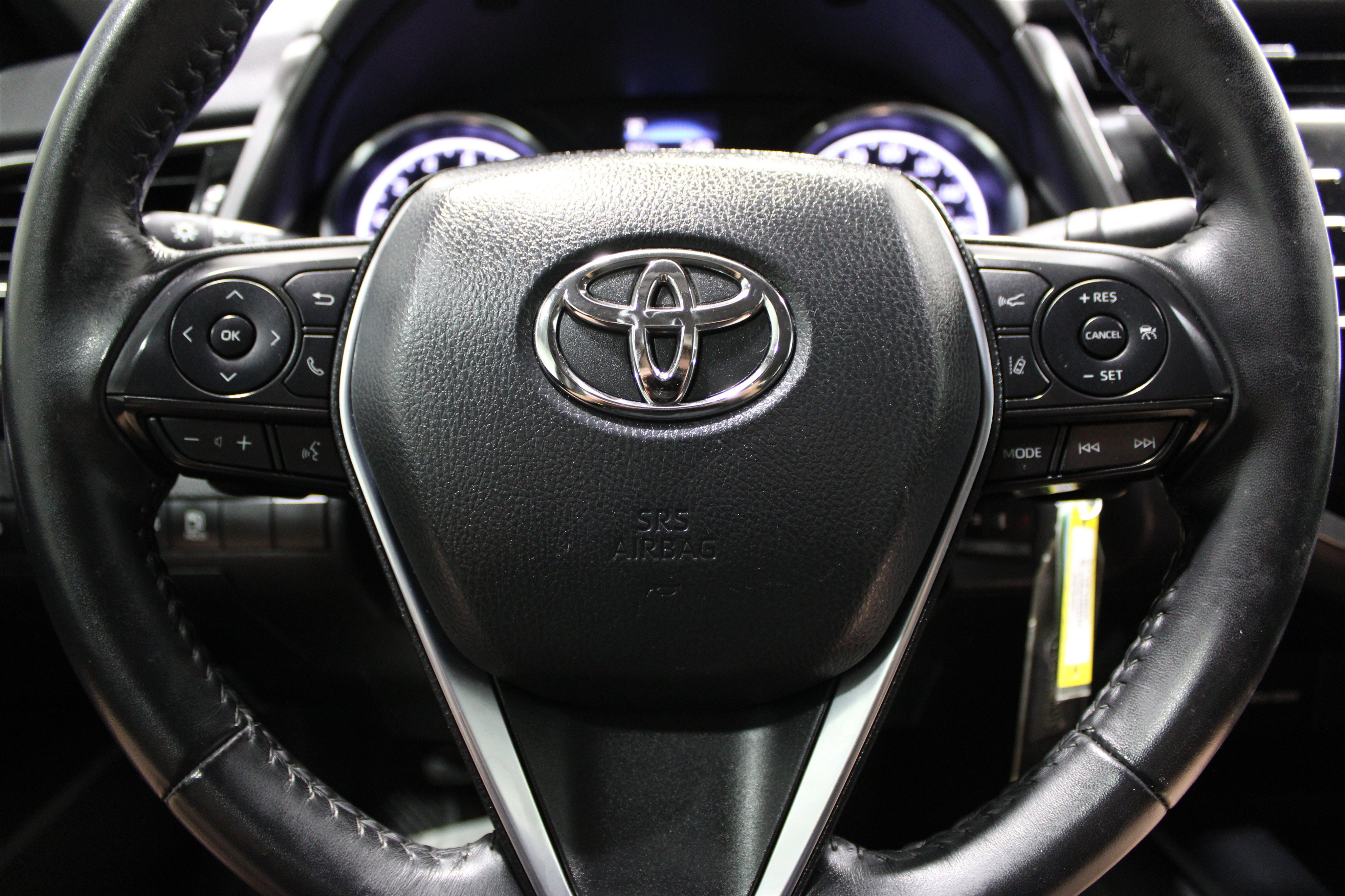 Used 2020 Toyota Camry SE w/ Protection Package (Q2) FWD image 9
