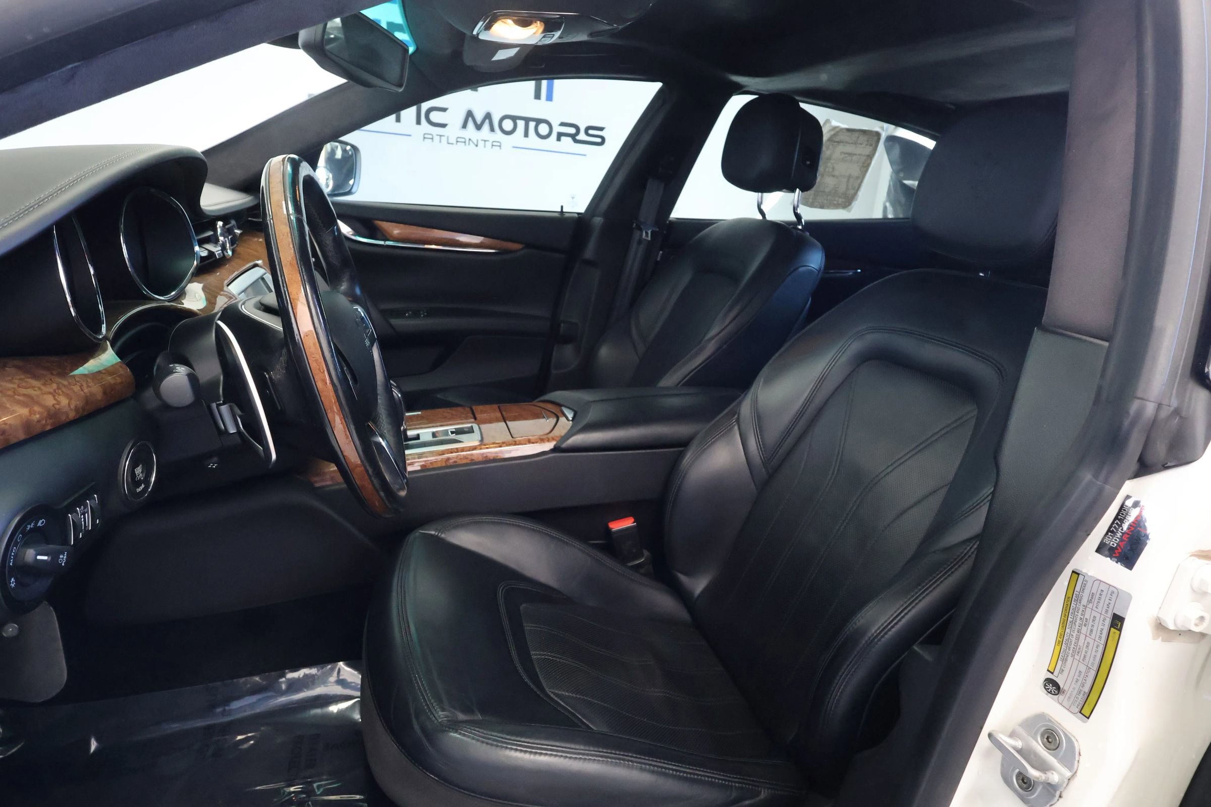 Used 2014 Maserati Quattroporte GTS RWD image 14