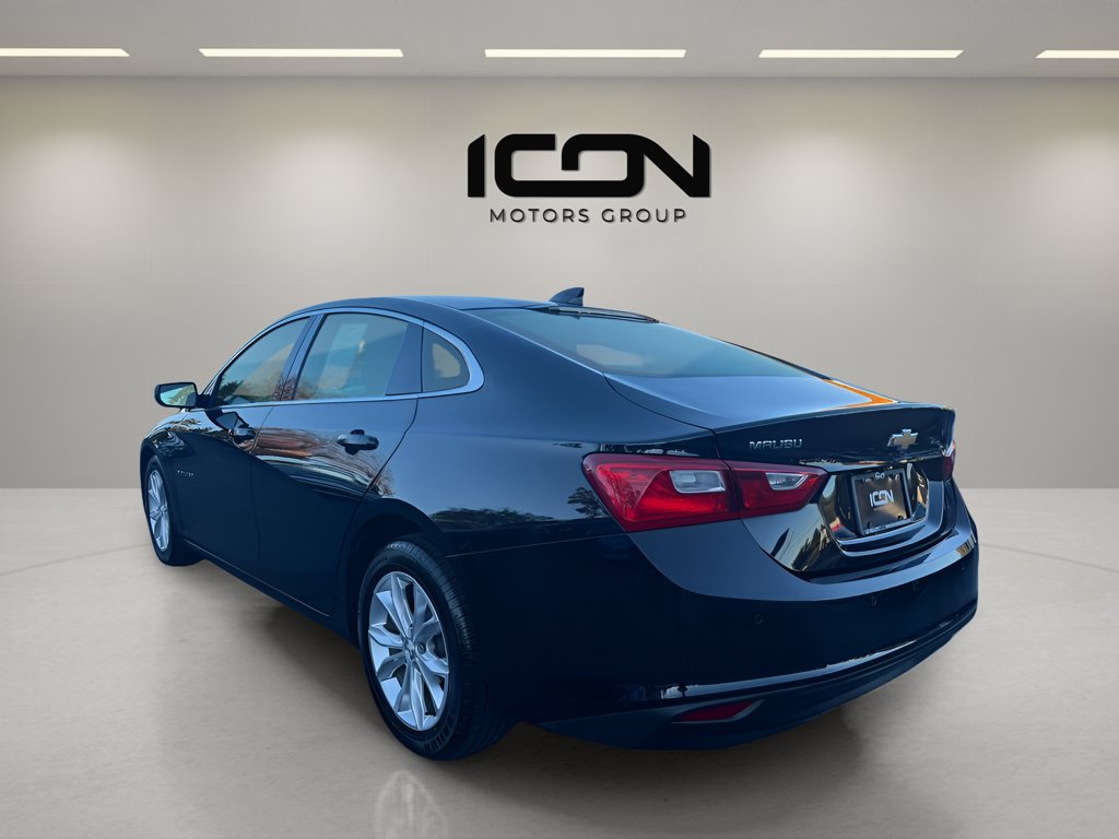 Used 2025 Chevrolet Malibu LT FWD image 3