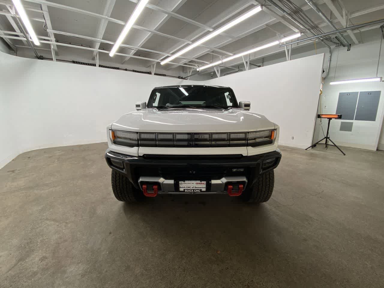 Used 2024 GMC Hummer EV 2X w/ LPO, Sport Package AWD/4WD image 9