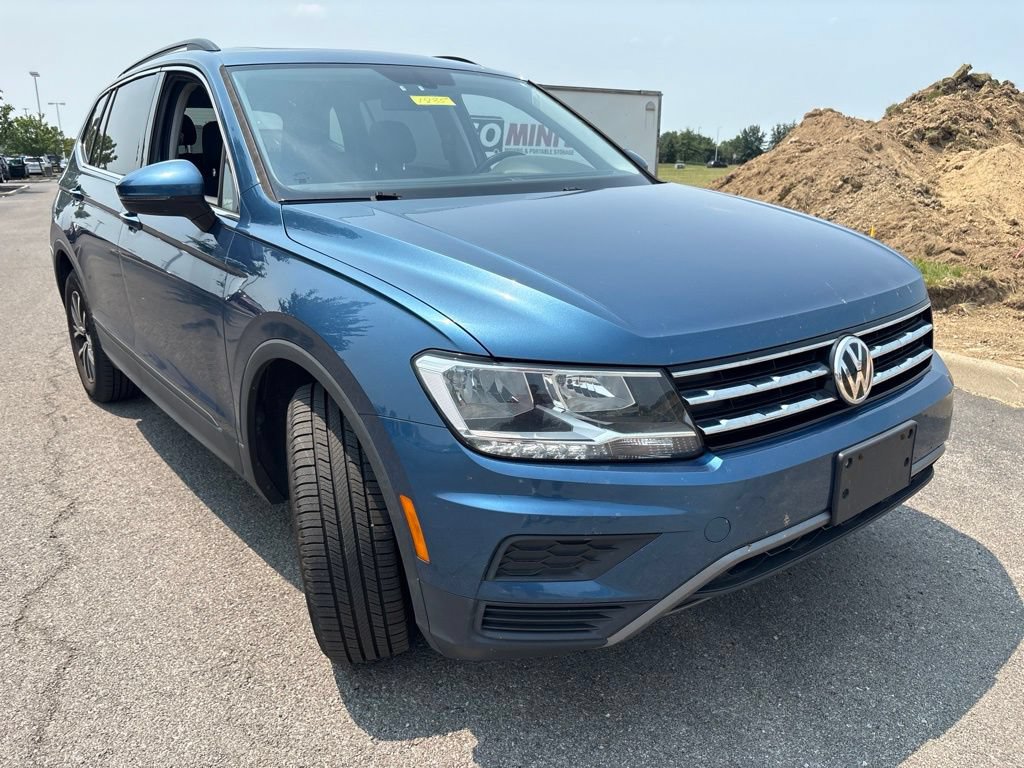 Used 2019 Volkswagen Tiguan SEL AWD/4WD image 14