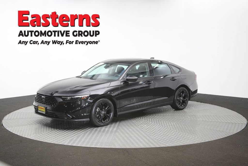 Used 2025 Honda Accord SE image 58