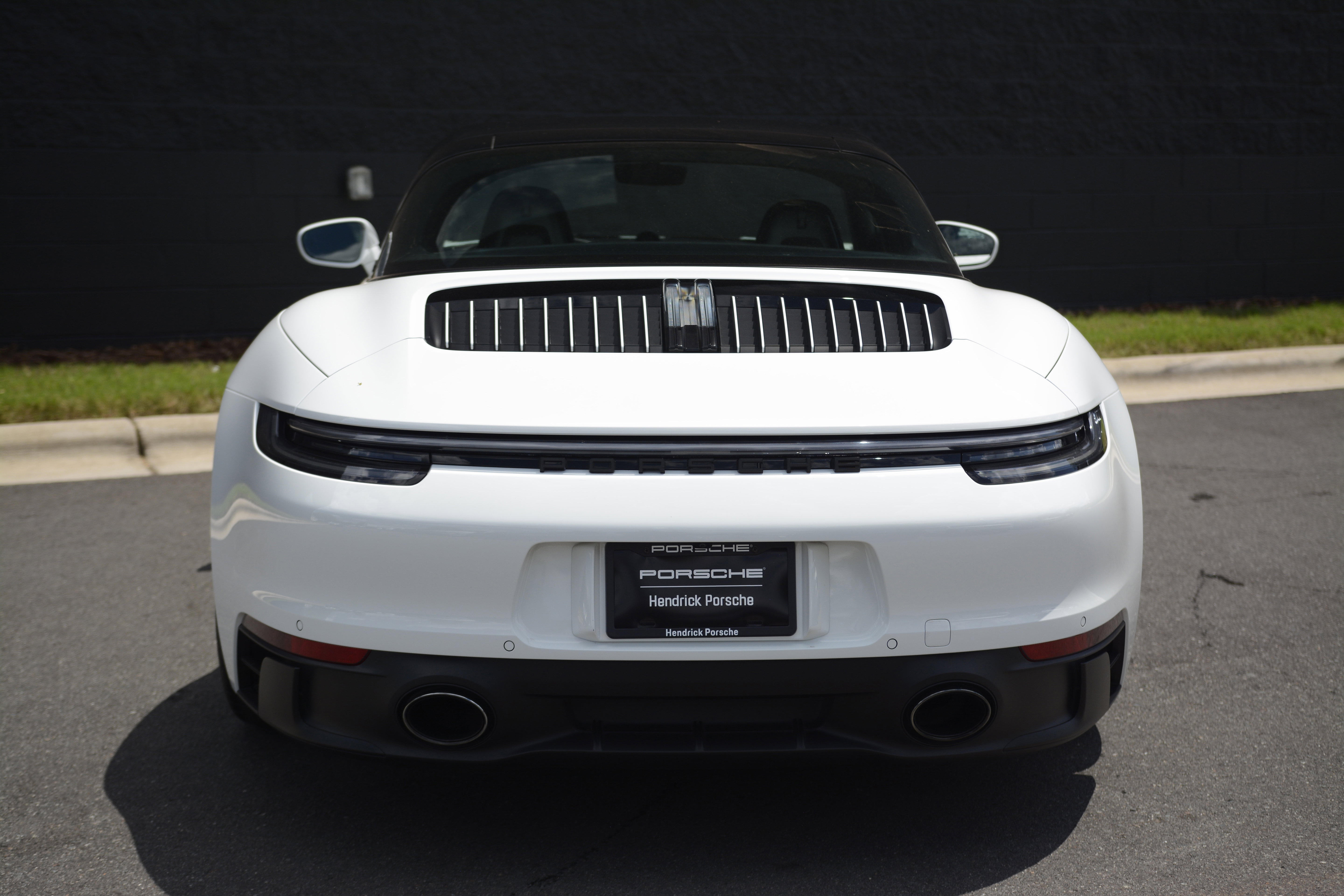 Certified 2022 Porsche 911 Targa 4 GTS AWD/4WD image 6