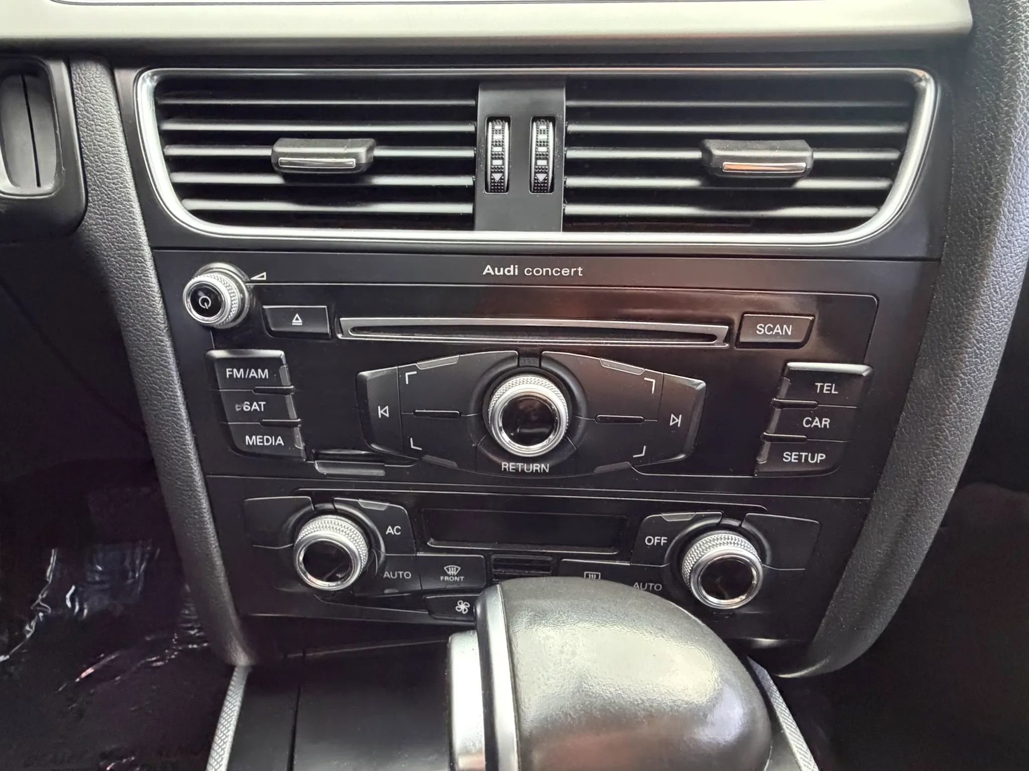 Used 2013 Audi A5 2.0T Premium image 16