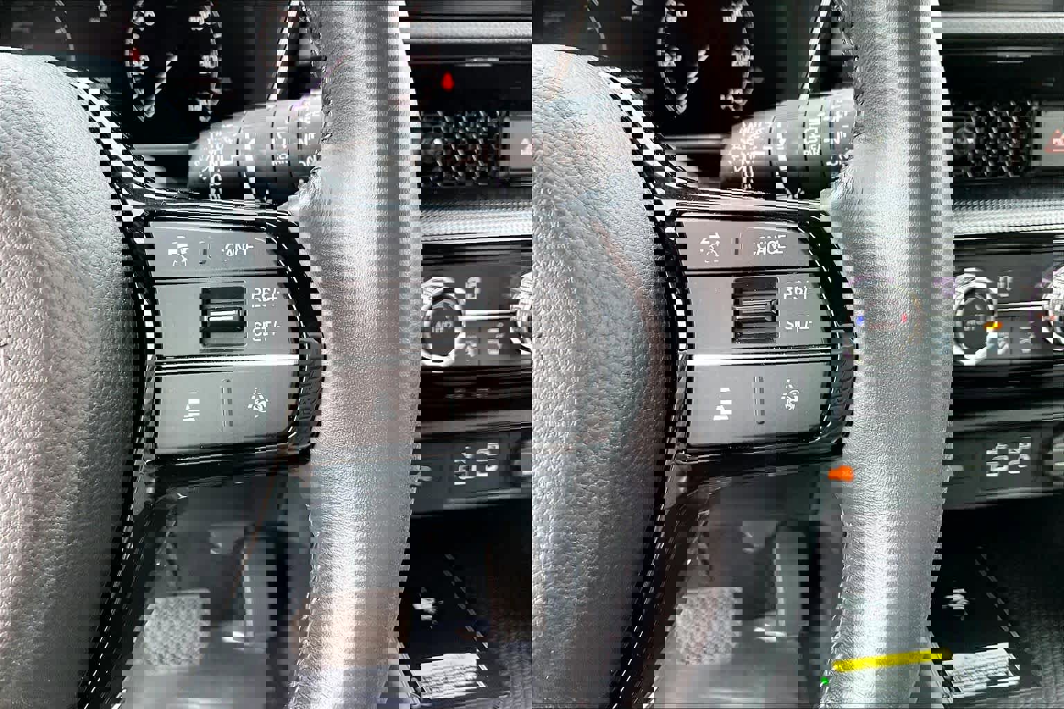 Used 2023 Honda CR-V EX-L image 22