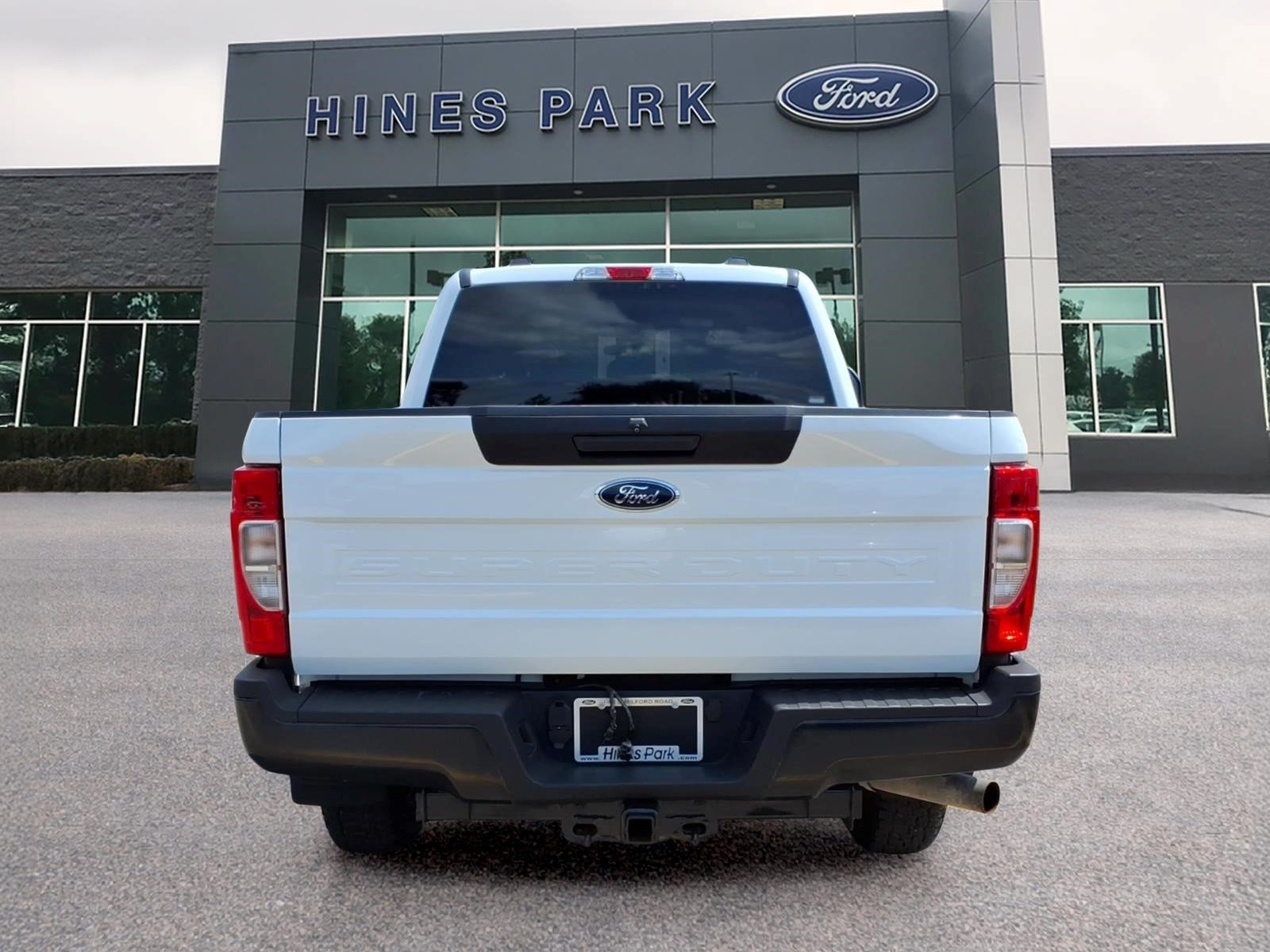 Used 2022 Ford F350 XL w/ Power Equipment Group AWD/4WD image 6