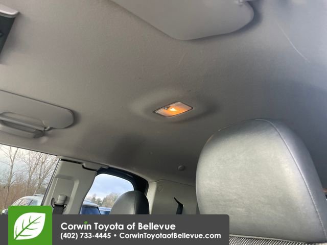 Used 2013 Toyota FJ Cruiser 4WD w/ Convenience Pkg image 24