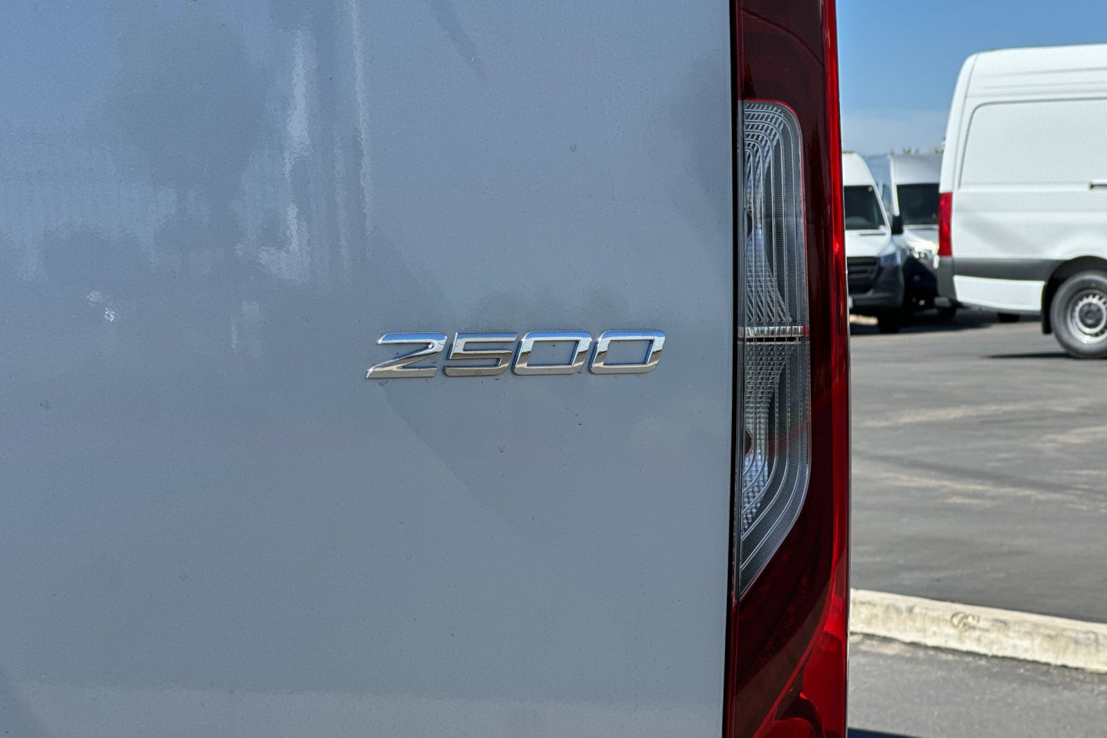 New 2024 Mercedes-Benz Sprinter 2500 image 24