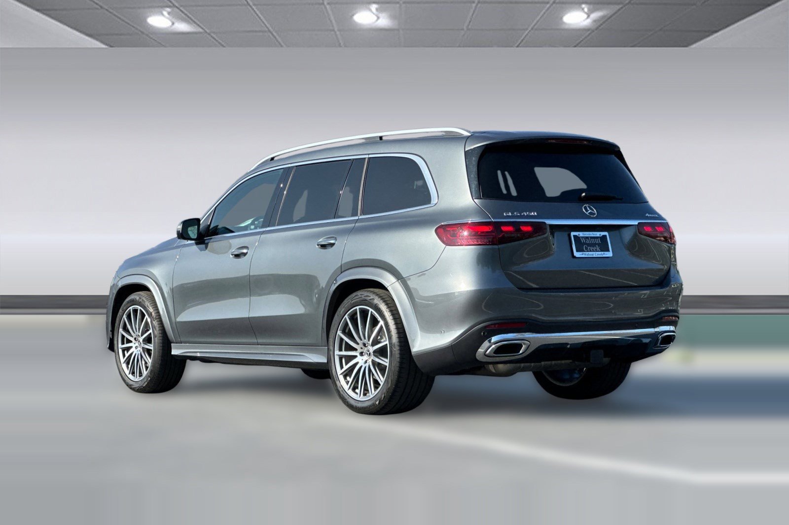 New 2025 Mercedes-Benz GLS 450 4MATIC image 3