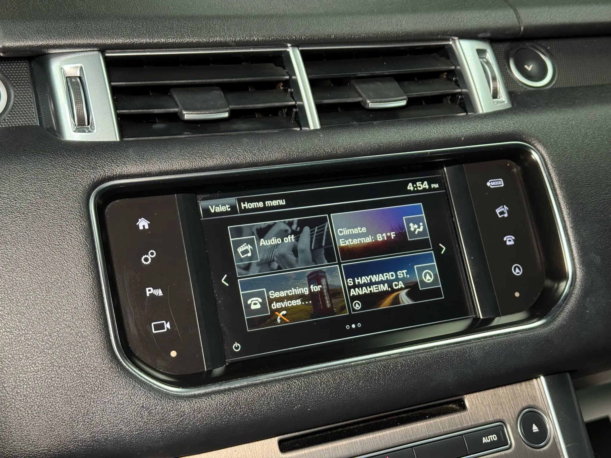 Used 2016 Land Rover Range Rover Sport SE image 49