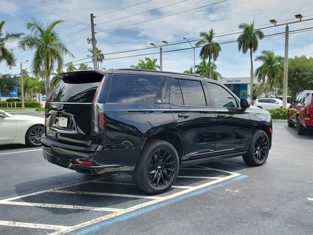 Certified 2023 Cadillac Escalade Sport Platinum w/ LPO, ONYX Package AWD/4WD image 22