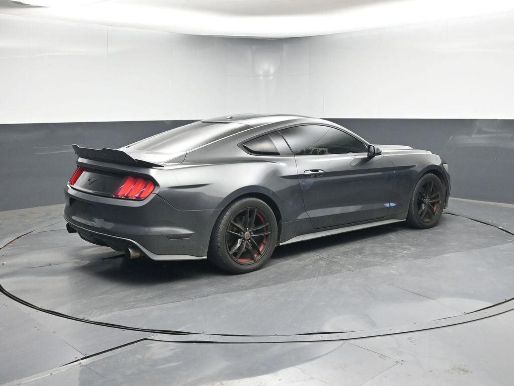 Used 2016 Ford Mustang Premium w/ Equipment Group 201A image 5