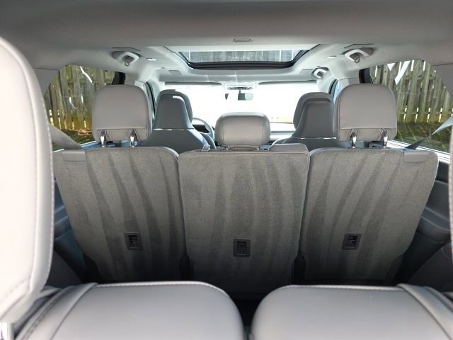 Used 2021 Lincoln Aviator Reserve w/ Equipment Group 202A image 26