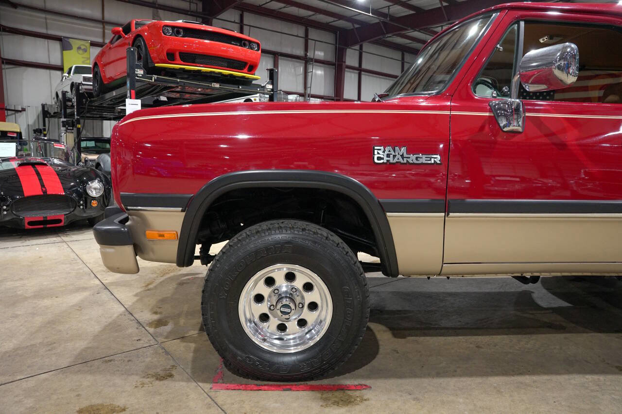 Used 1992 Dodge Ramcharger 4WD image 3