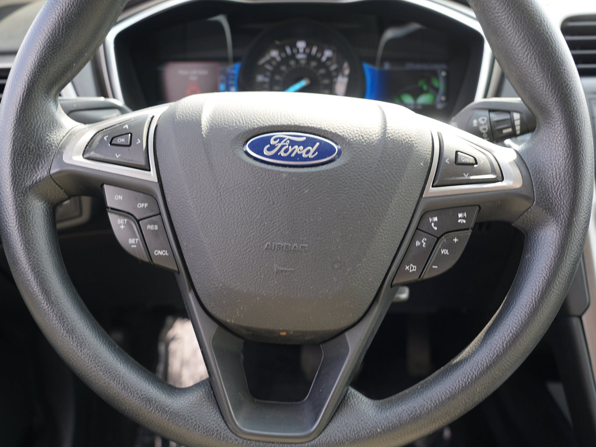 Used 2017 Ford Fusion S FWD image 24