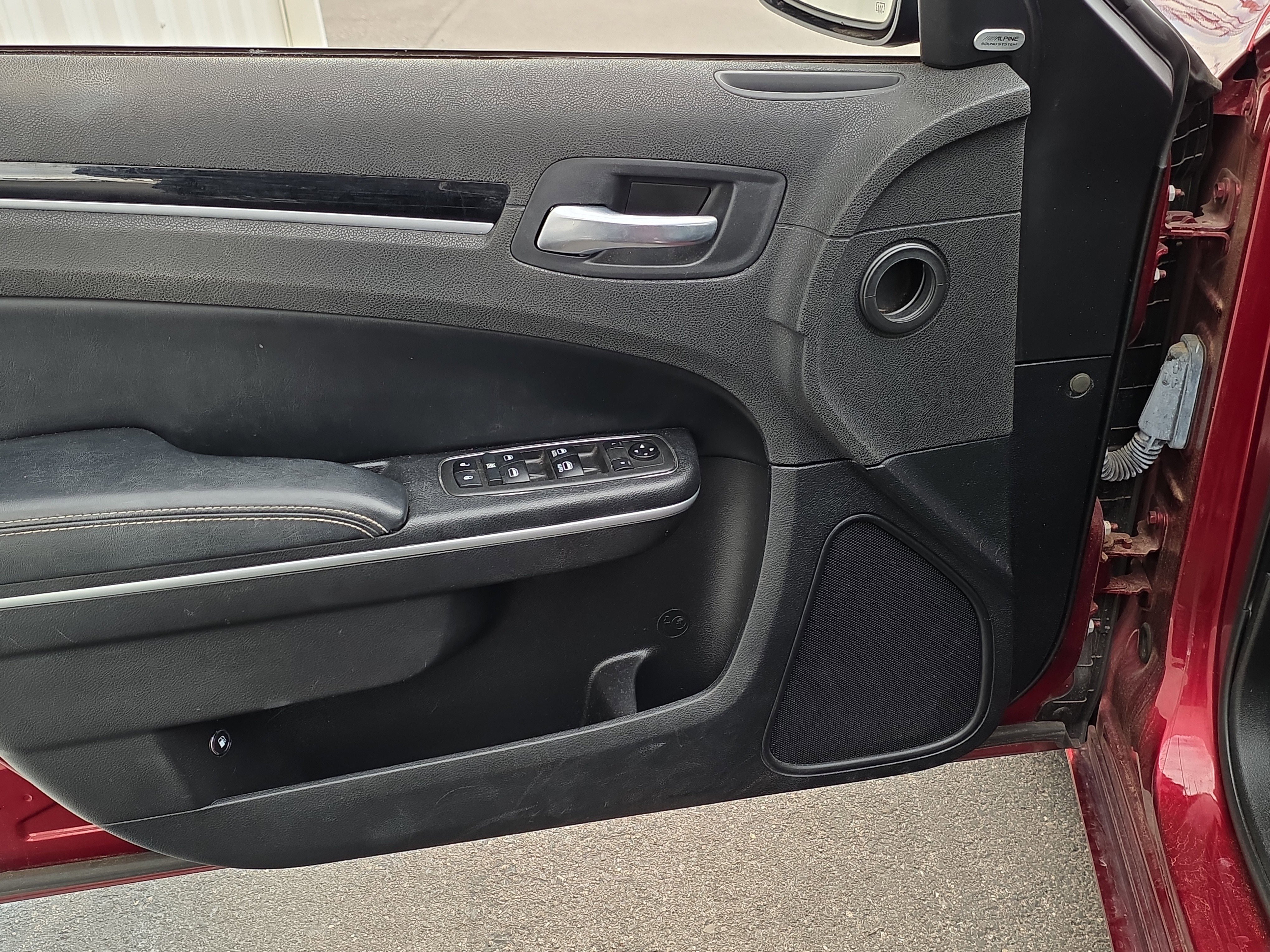 Used 2021 Chrysler 300 S image 9