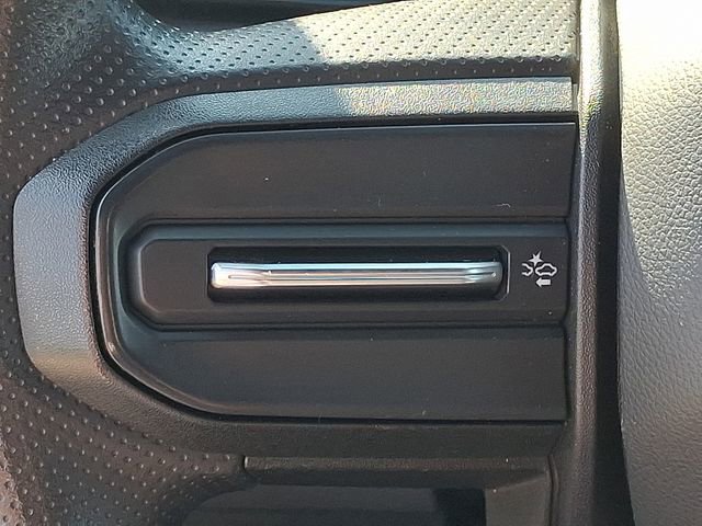 Used 2024 Chevrolet Colorado W/T RWD image 21