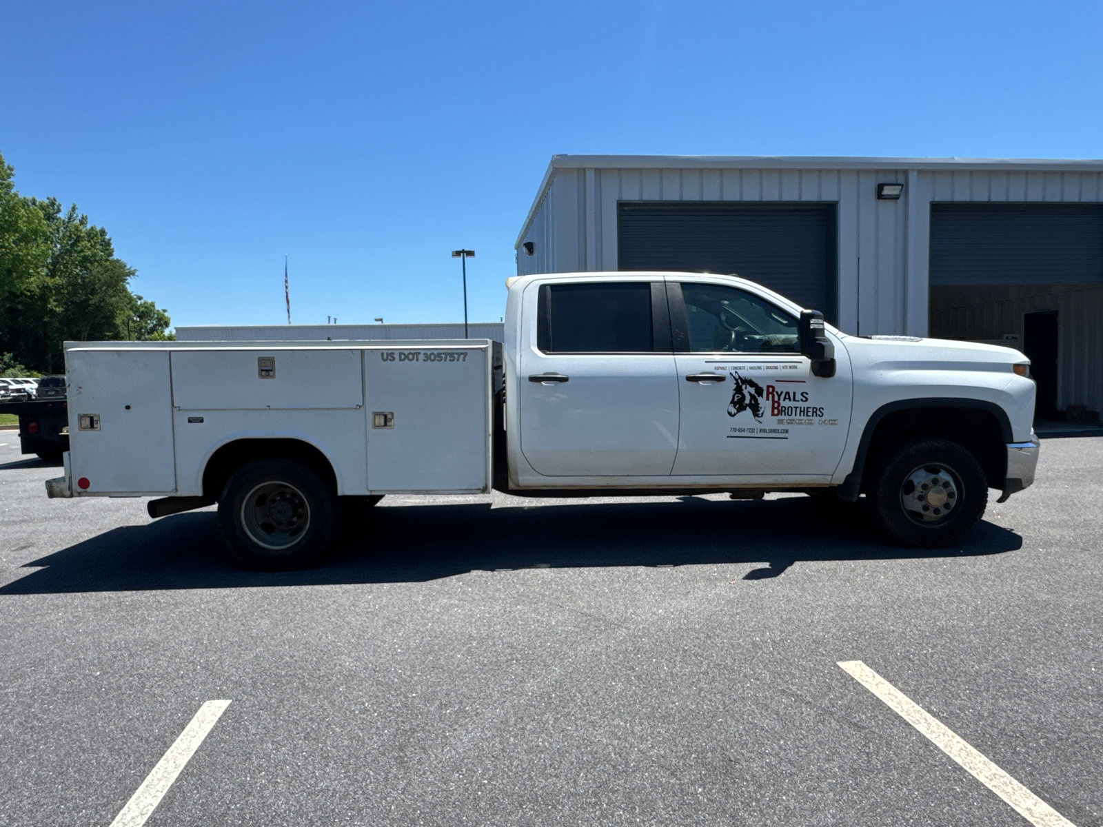 Used 2021 Chevrolet Silverado 3500 W/T w/ WT Convenience Package AWD/4WD image 4
