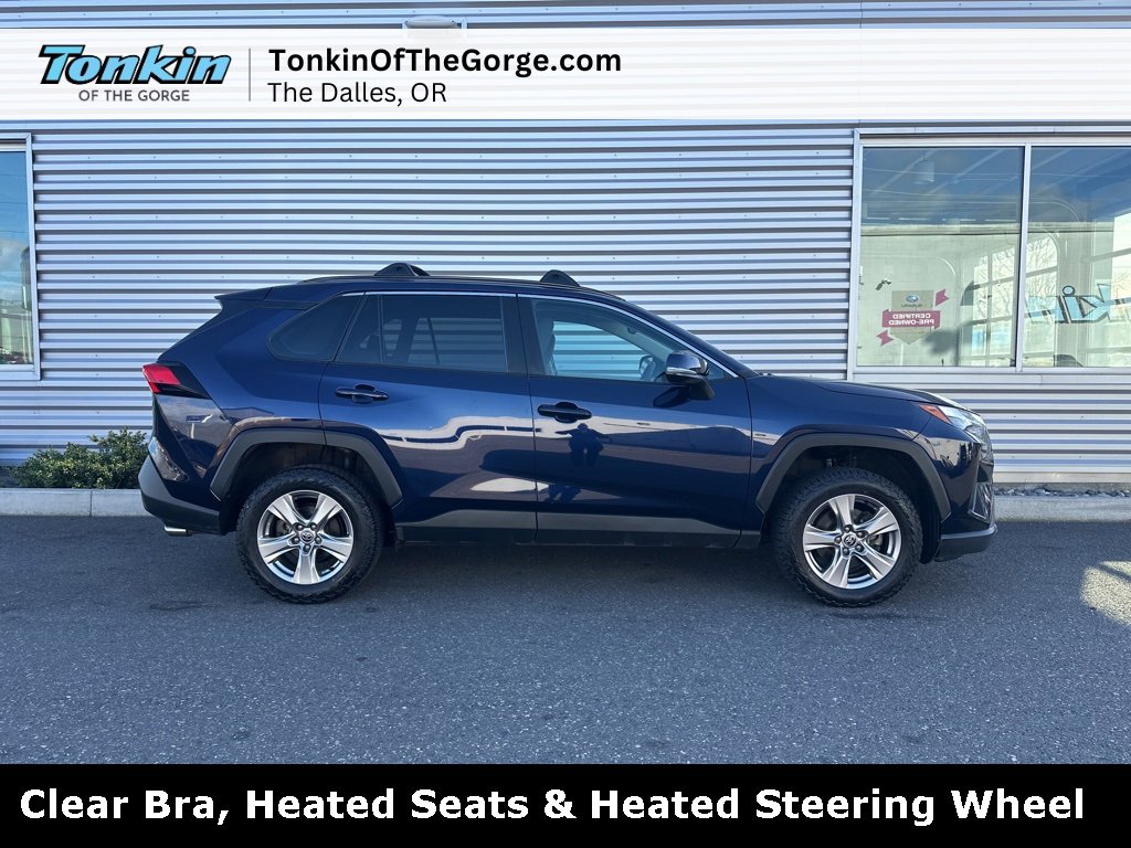 Used 2023 Toyota RAV4 XLE image 2