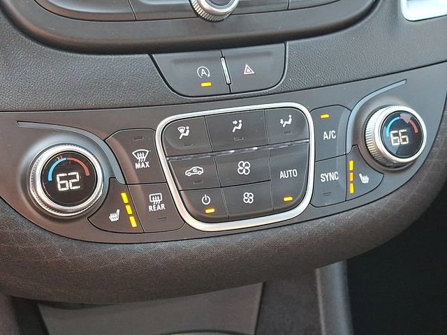 Used 2024 Chevrolet Malibu LT image 15