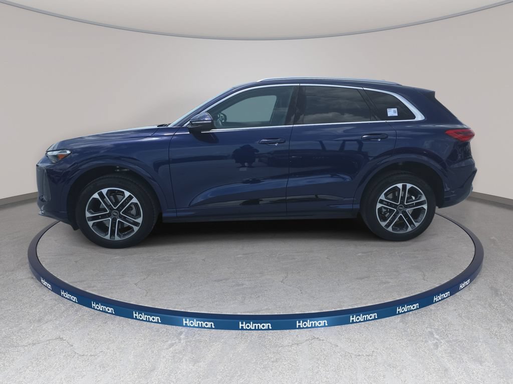 Certified 2025 Audi Q5 Premium w/ Convenience Package AWD/4WD image 8