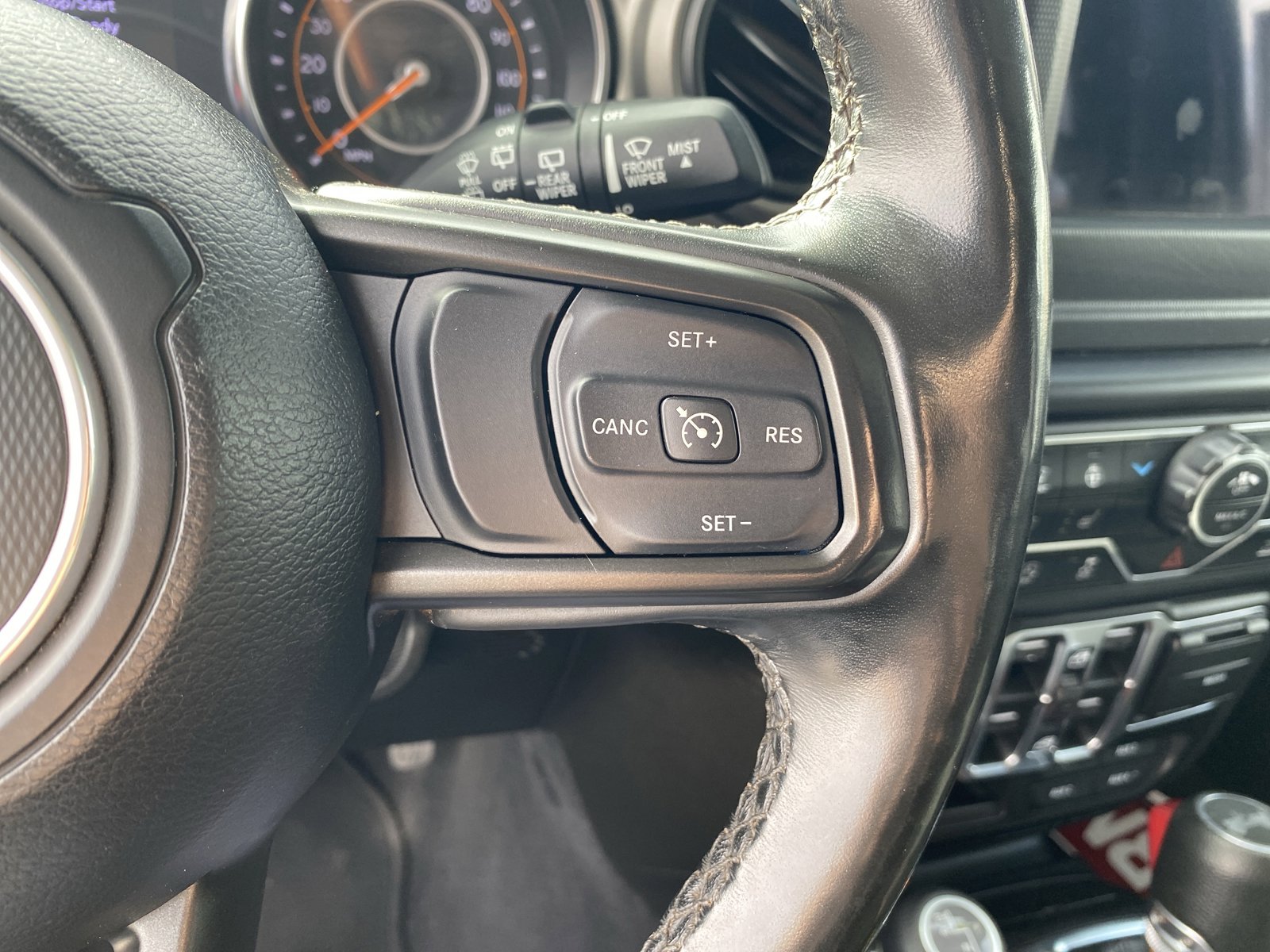 Used 2022 Jeep Wrangler Unlimited Sport image 12