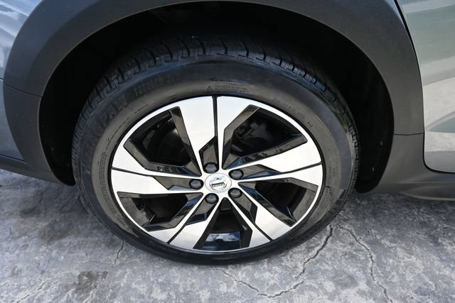Used 2020 Volvo V60 T5 Cross Country AWD/4WD image 12
