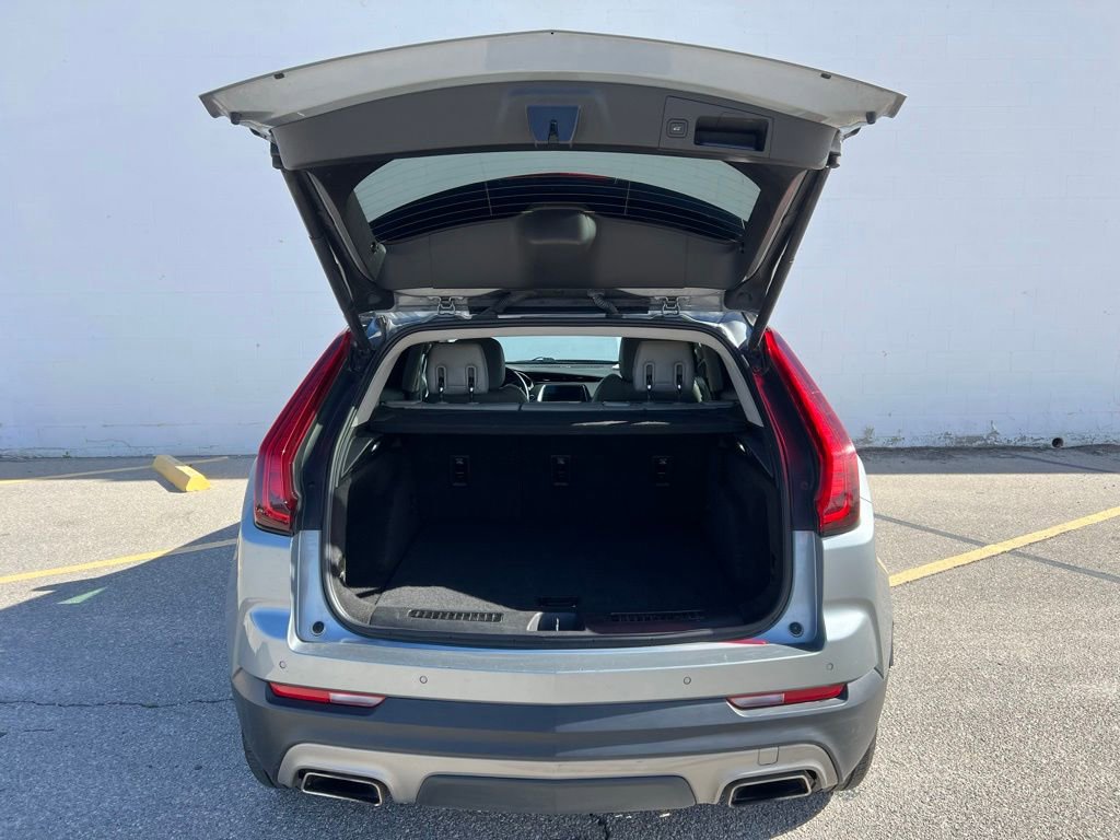 Used 2023 Cadillac XT4 Premium Luxury image 19