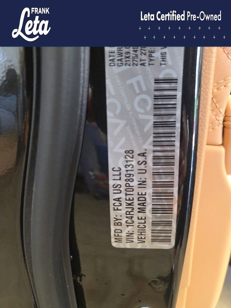 Used 2023 Jeep Grand Cherokee L Summit AWD/4WD image 27