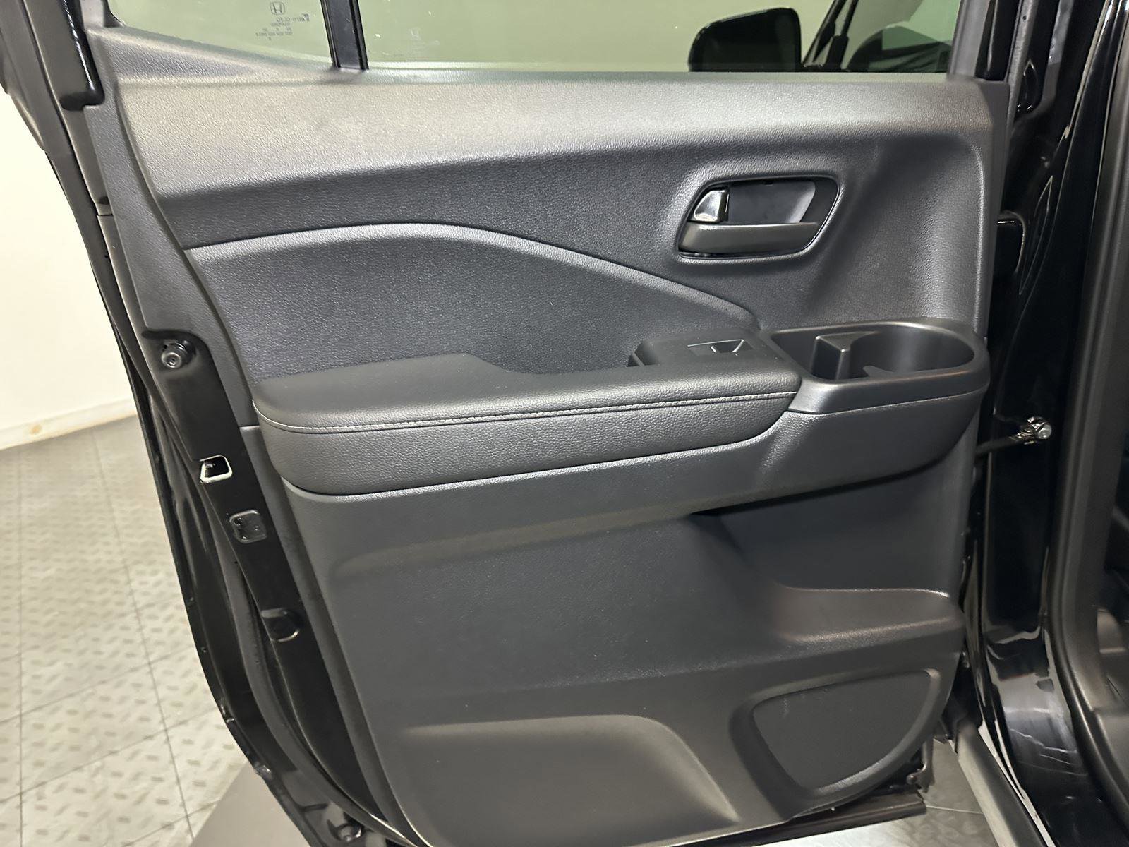 Used 2025 Honda Ridgeline Sport+ image 29